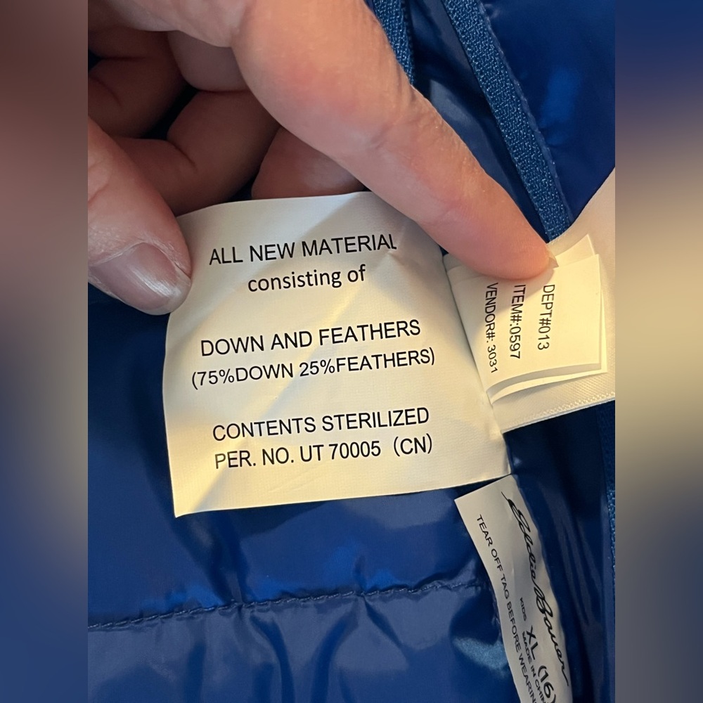 Eddie Bauer Boys XL (16) Reversible Down Coat - Picture 12 of 16